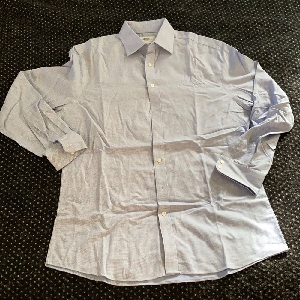 Men's Charles Tyrwhitt Dress Shirt Size 16.5 / 35 (Blue/White)